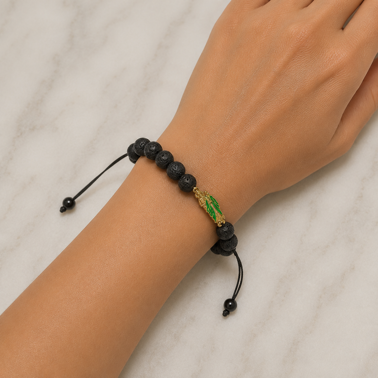 Pulsera de Piedra Volcánica con San Judas Tadeo